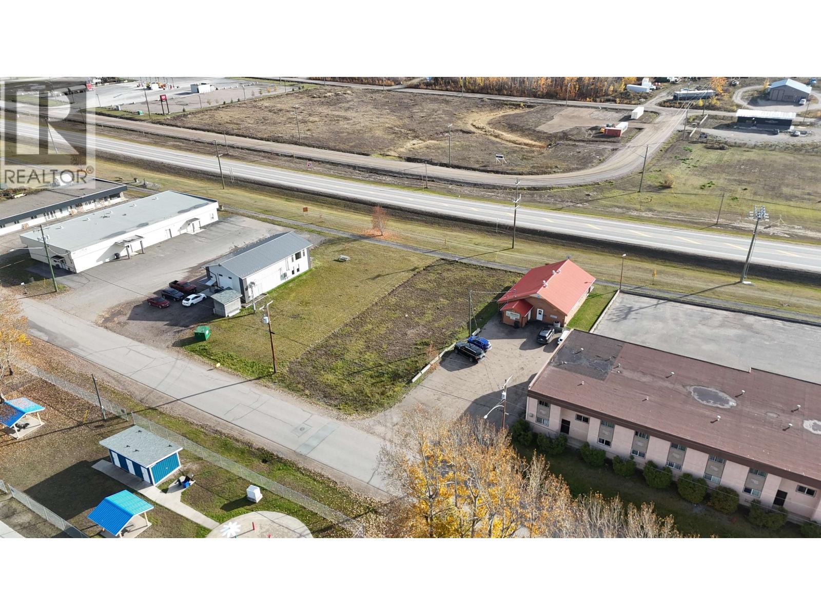 260 MCMILLAN AVENUE, Fraser Lake, British Columbia