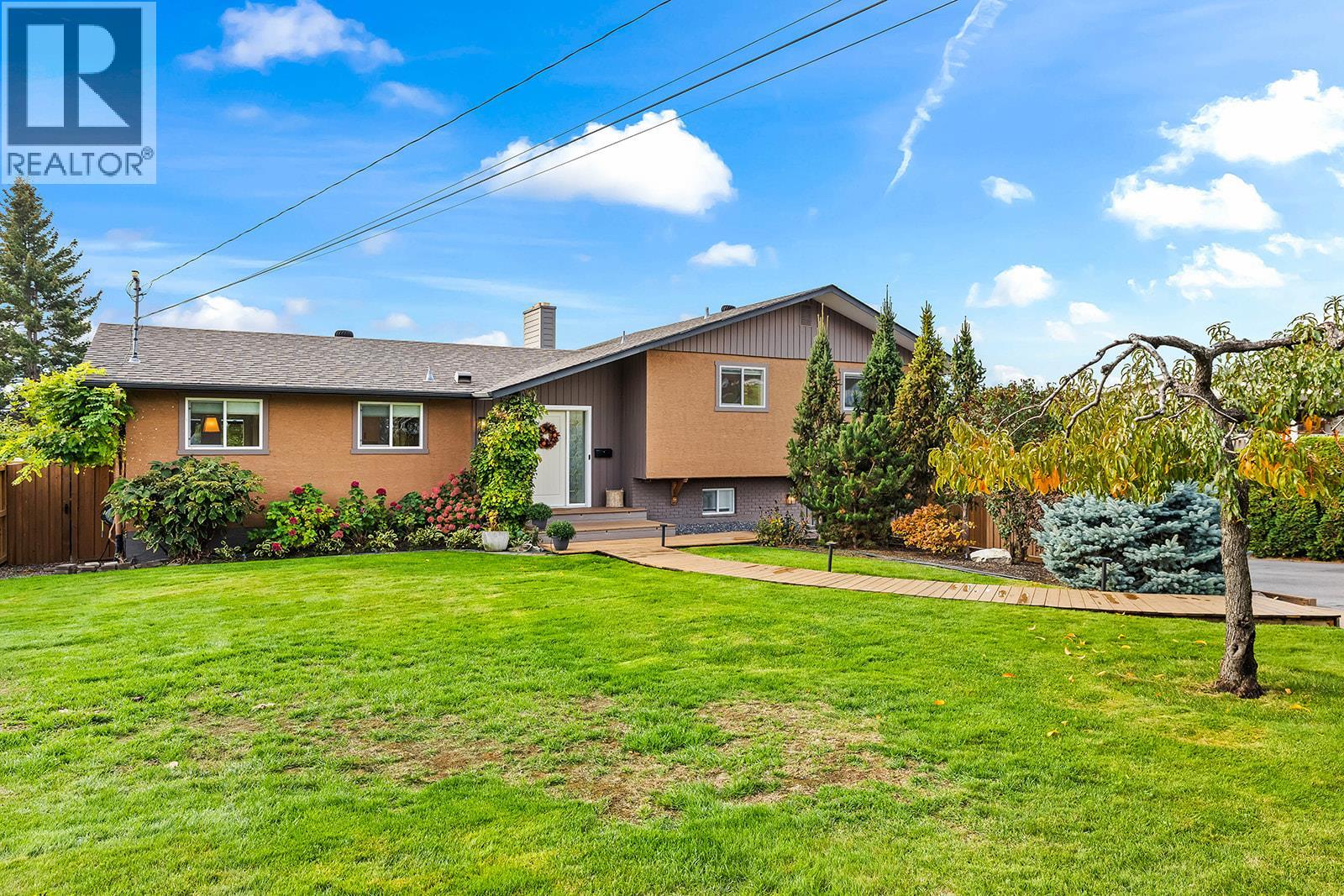 901 Ogden Road, West Kelowna, British Columbia  V1Z 1P9 - Photo 5 - 10402868