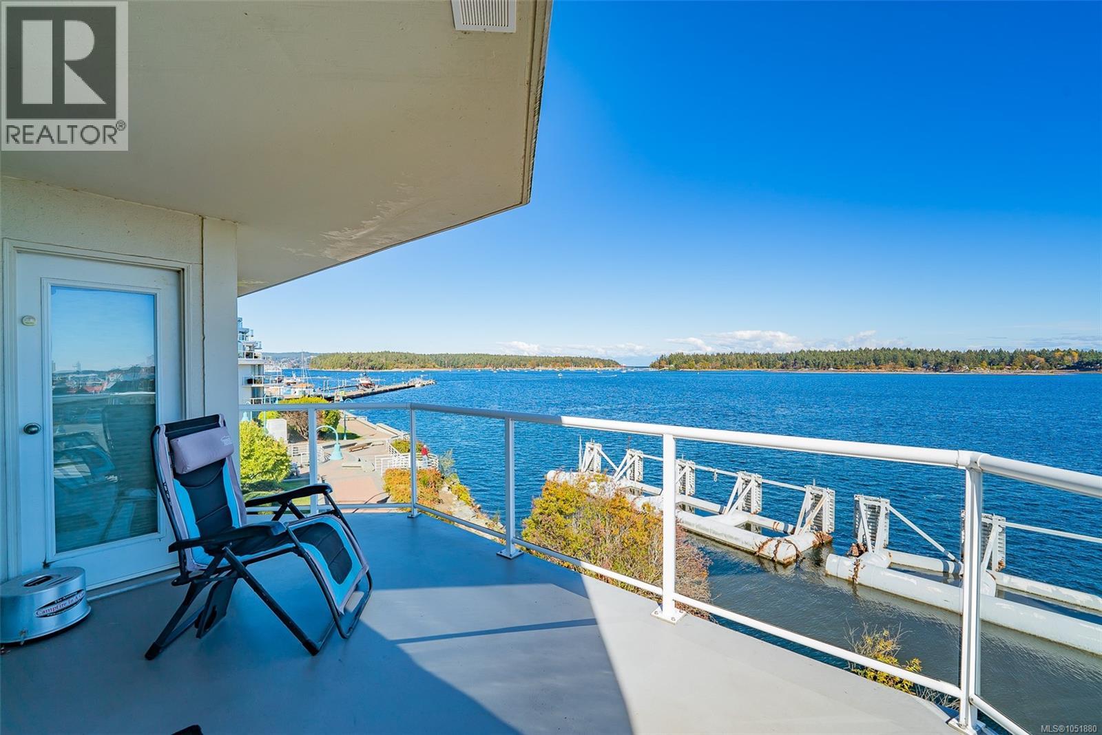 311 158 Promenade Dr