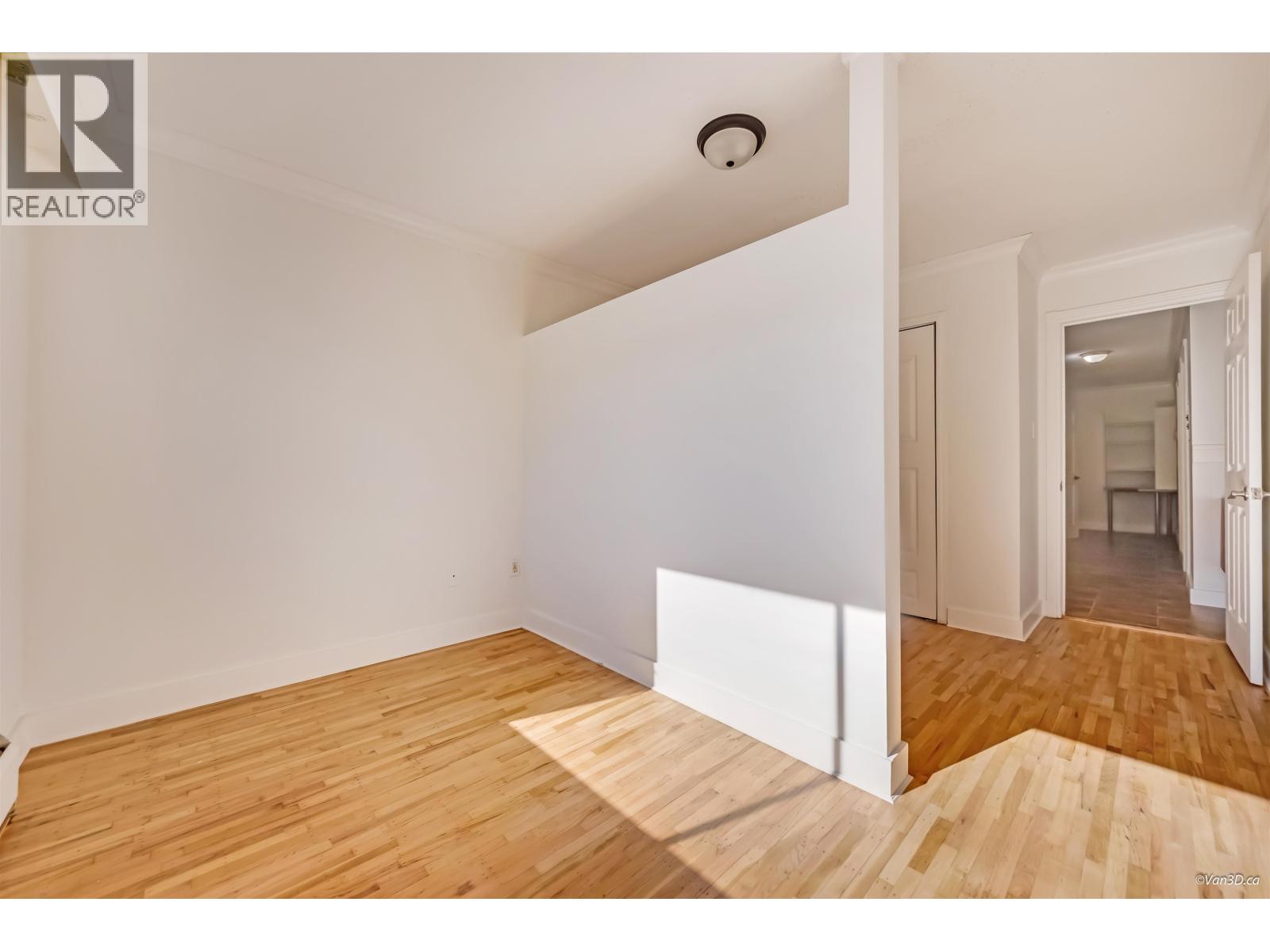 111 235 E 13th Street, North Vancouver, British Columbia  V7L 2L6 - Photo 22 - R3174748