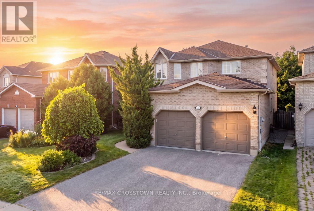 5 KELSEY CRESCENT, Barrie, Ontario