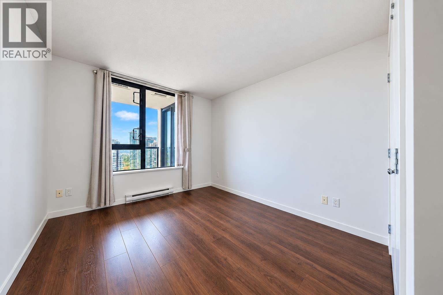2503 7063 HALL AVENUE