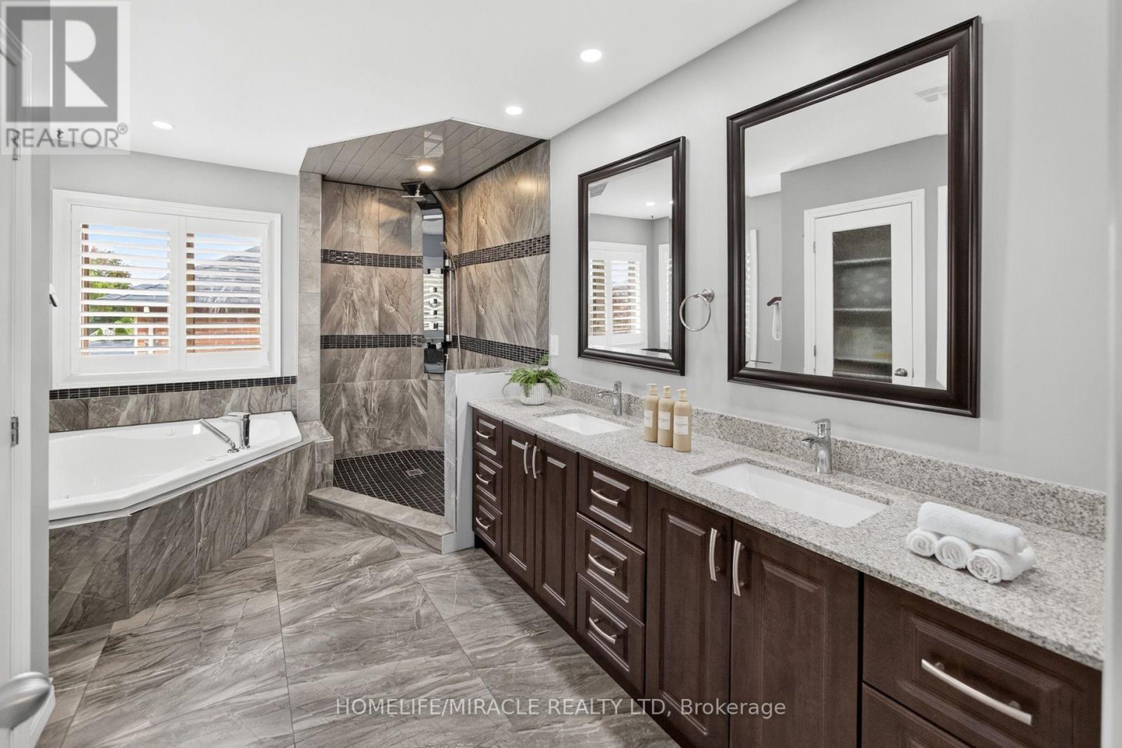 41 Kingsview Drive, Hamilton, Ontario  L8J 3X6 - Photo 39 - X14034354