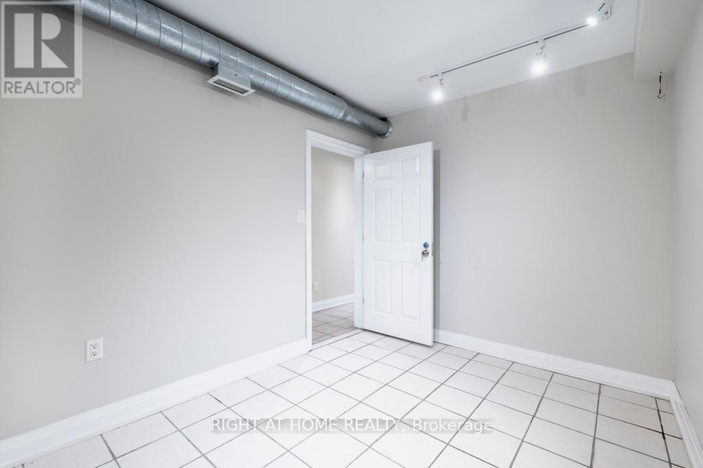 13 - 6730 Davand Drive, Mississauga, Ontario  L5T 2K8 - Photo 11 - W14034698