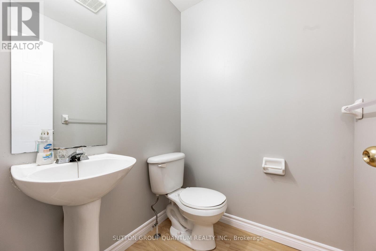 Upper - 48 White Sands Court, Kitchener, Ontario  N2E 3S4 - Photo 12 - X14034712