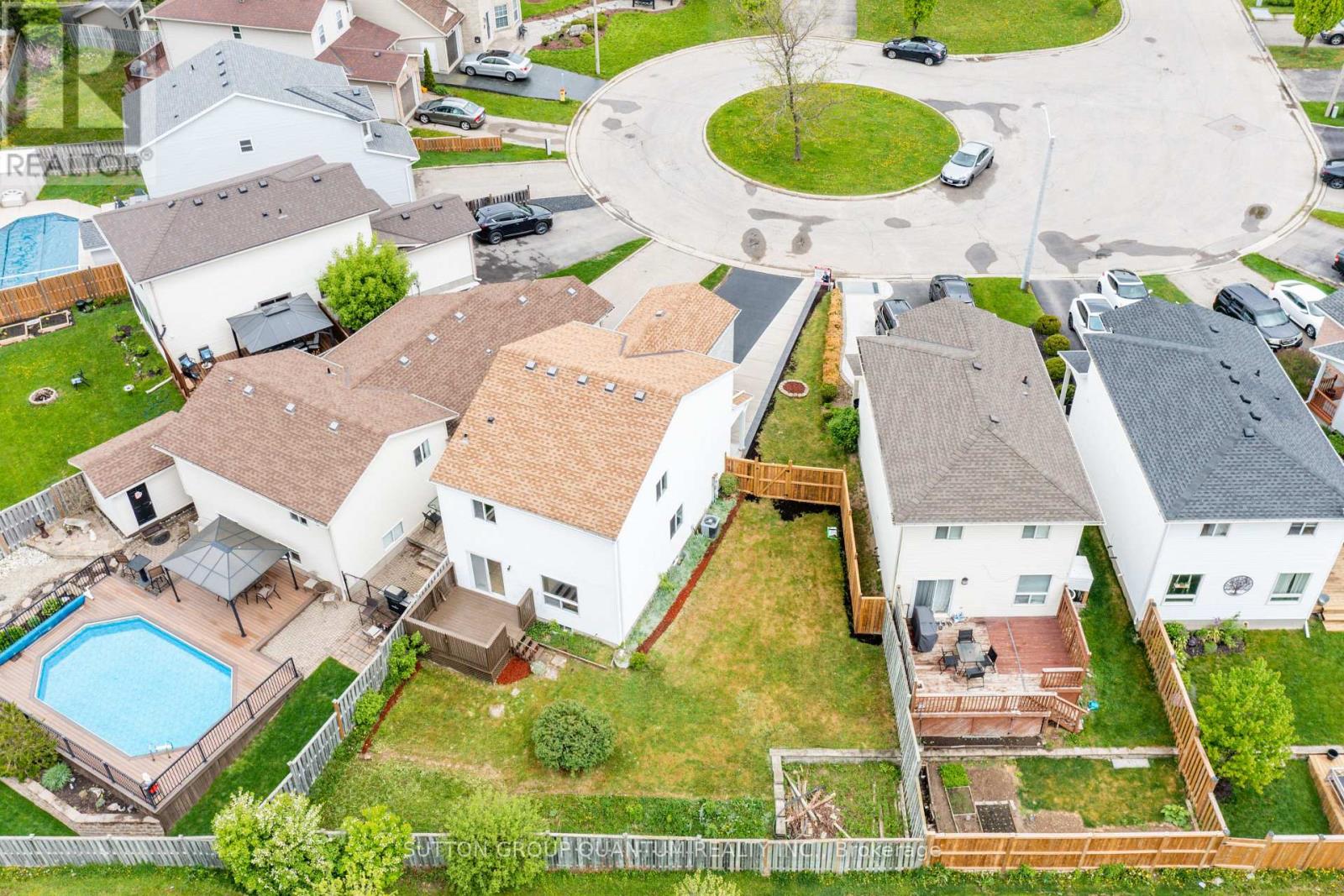 Upper - 48 White Sands Court, Kitchener, Ontario  N2E 3S4 - Photo 37 - X14034712