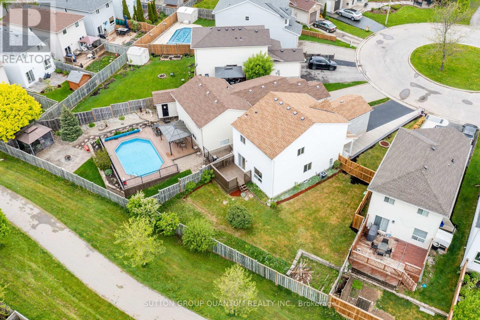 Upper - 48 White Sands Court, Kitchener, Ontario  N2E 3S4 - Photo 39 - X14034712