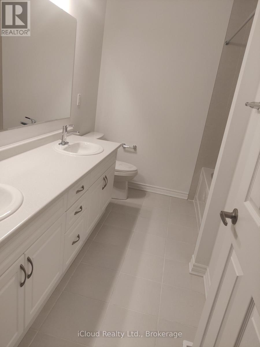 26 Milt Schmidt Street, Kitchener, Ontario  N2R 0T2 - Photo 10 - X14034714