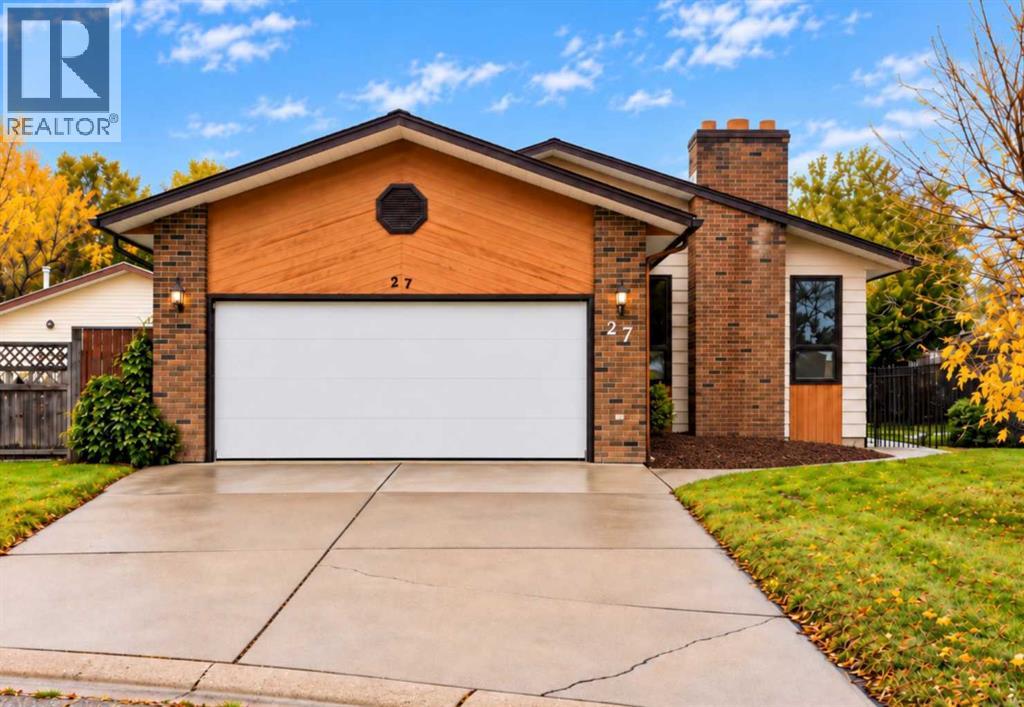27 Beaverrun Place N
