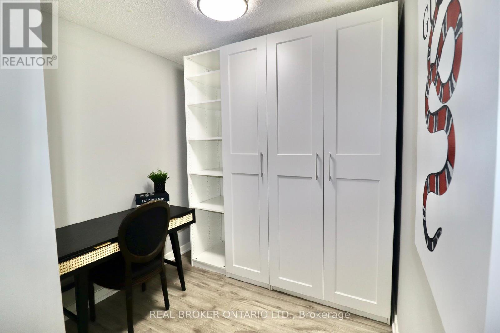 1902 - 381 Front Street, Toronto, Ontario  M5V 3R8 - Photo 33 - C14034730