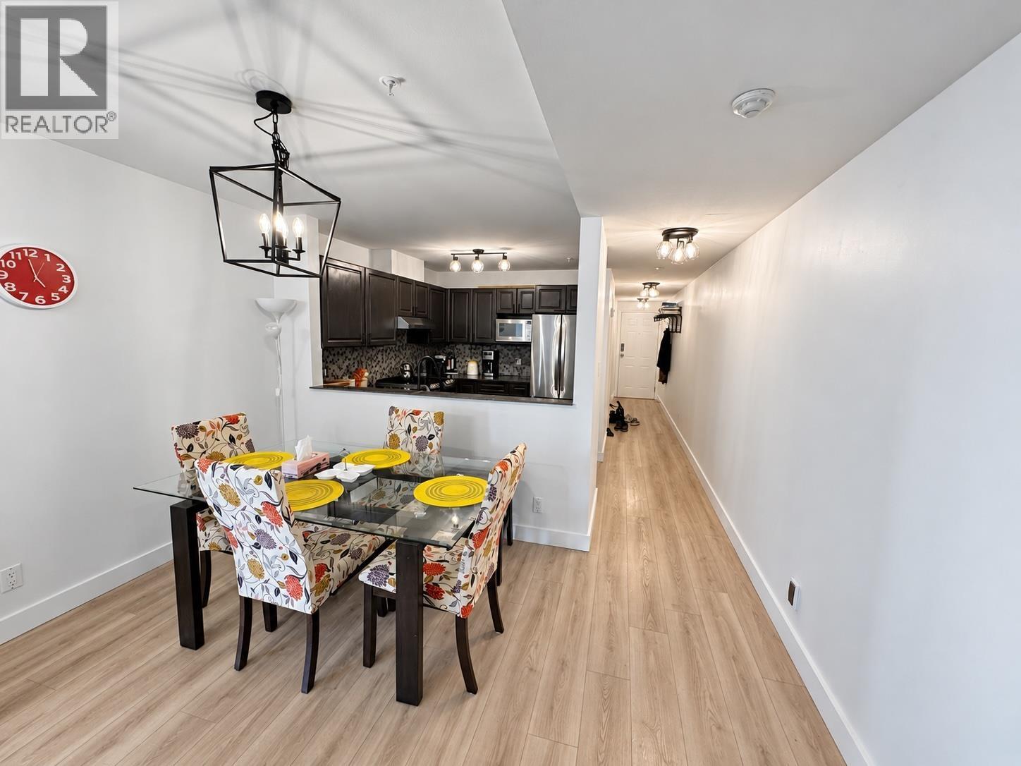 504 137 West 17th Street, North Vancouver, British Columbia  V7M 1V5 - Photo 9 - R3175271