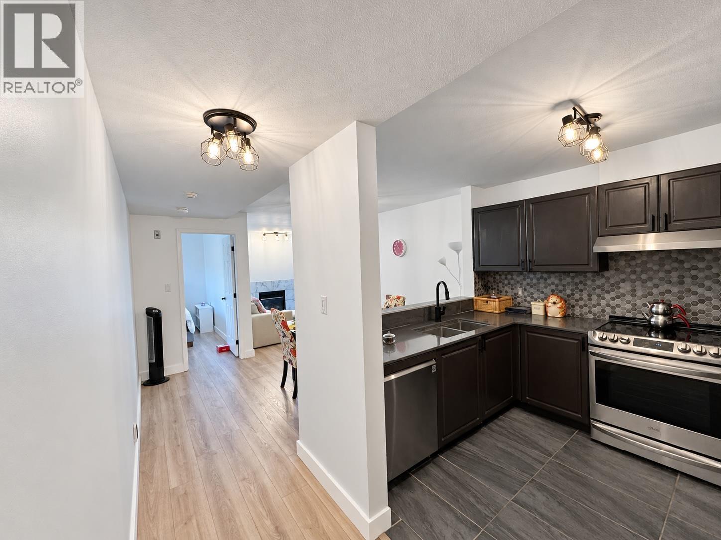 504 137 West 17th Street, North Vancouver, British Columbia  V7M 1V5 - Photo 8 - R3175271