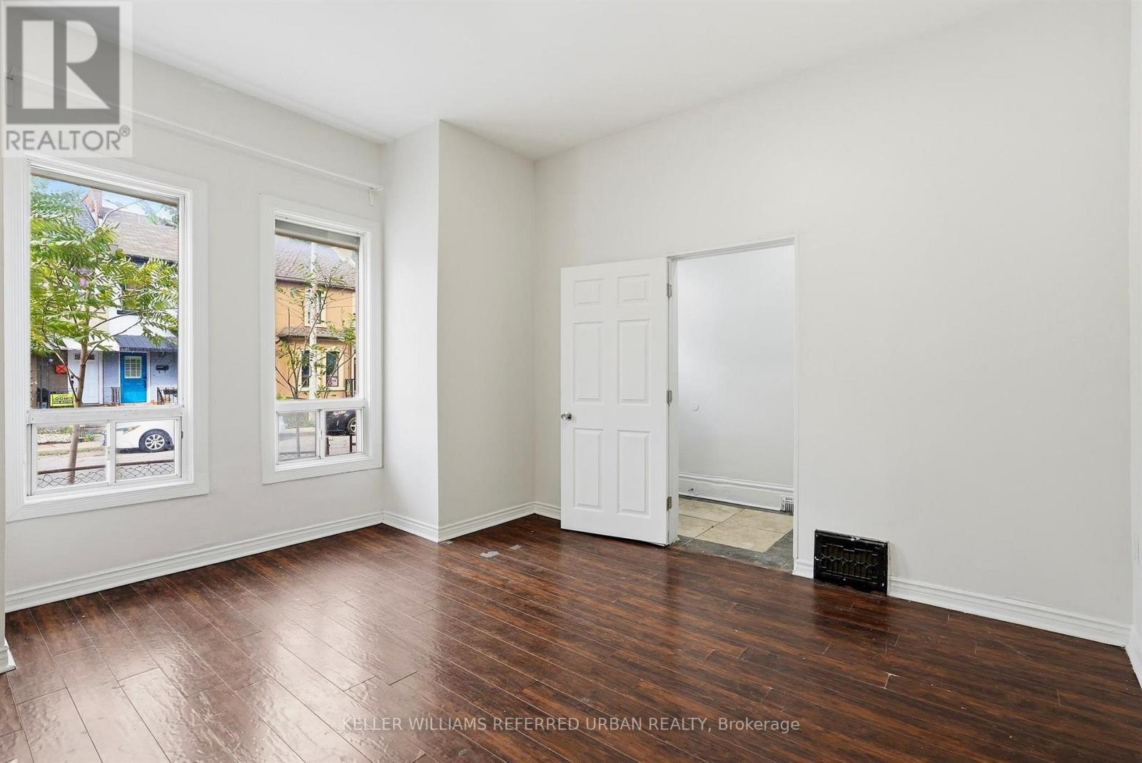 52 Cathcart Street, Hamilton (Beasley), Ontario  L8R 1M5 - Photo 4 - X14034718