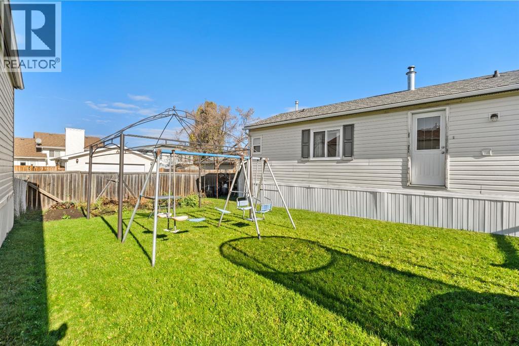 32 Davio Place