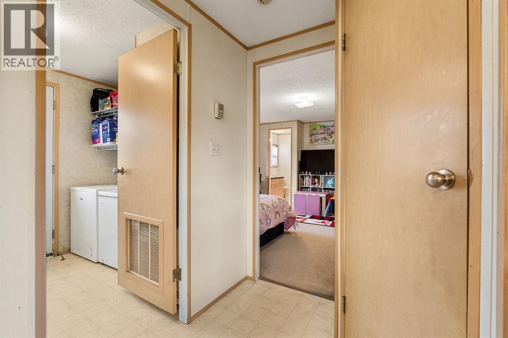 32 Davio Place