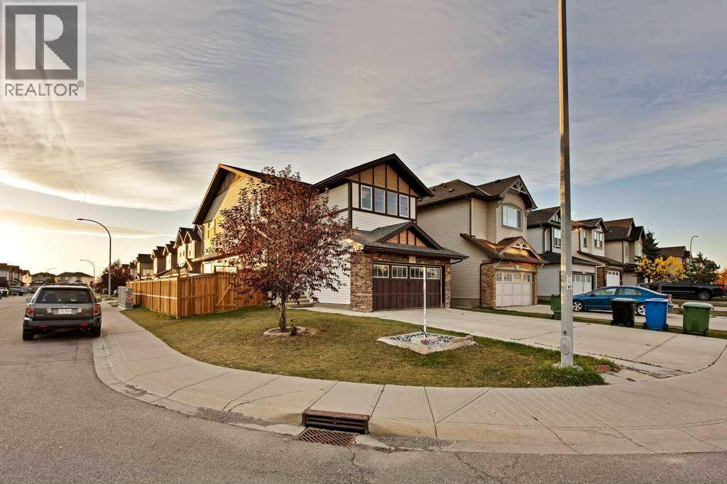 449 Skyview Ranch Way NE, Calgary, Alberta  T3N 0C7 - Photo 2 - A2350609