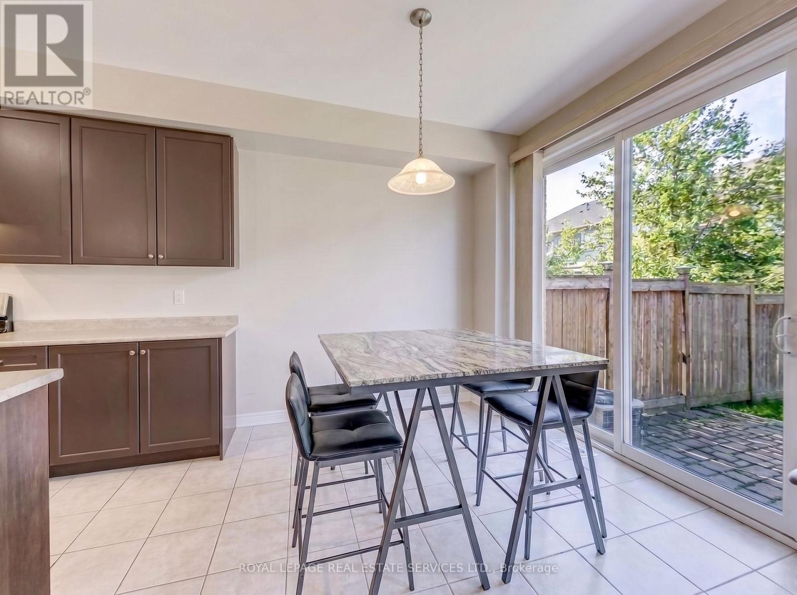 24 - 2019 Trawden Way, Oakville, Ontario L6M 0M3 - Photo 14 - W13775918