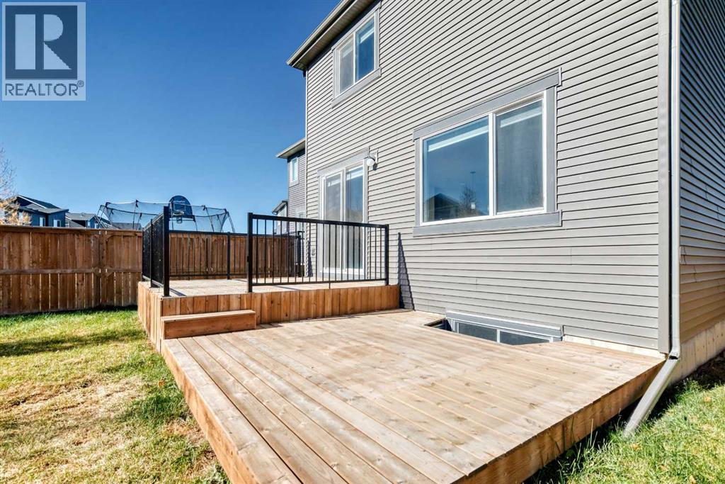 122 belmont Crescent SW
