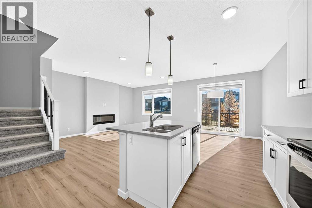122 belmont Crescent SW