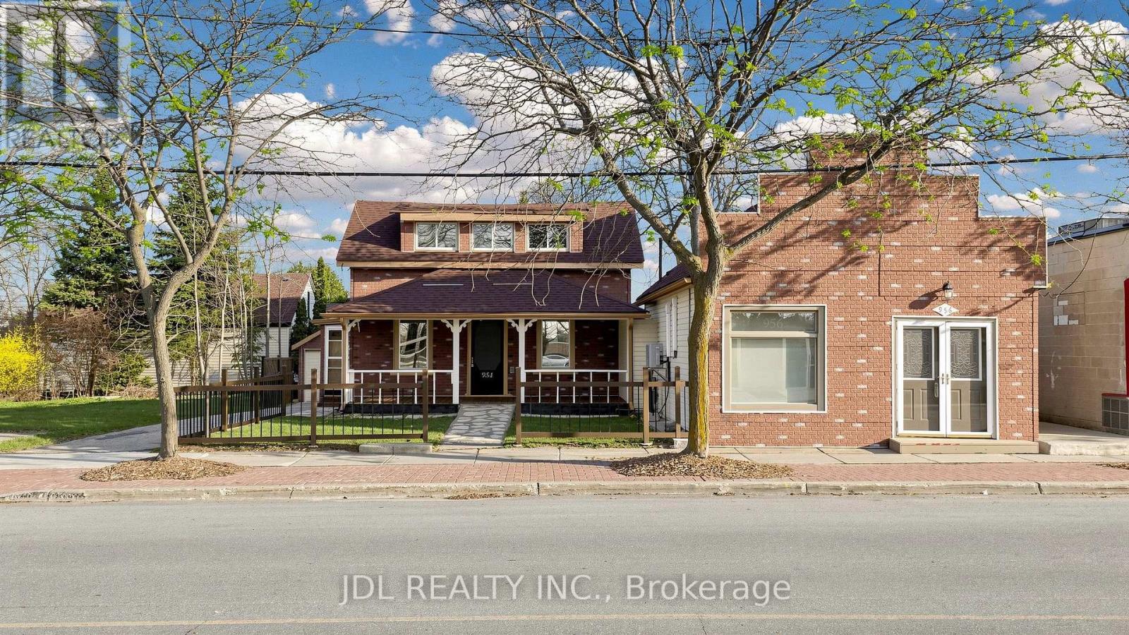 956 LAKE DRIVE E, Georgina, Ontario