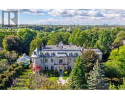 45 & 51 BAYVIEW RIDGE, Toronto, Ontario