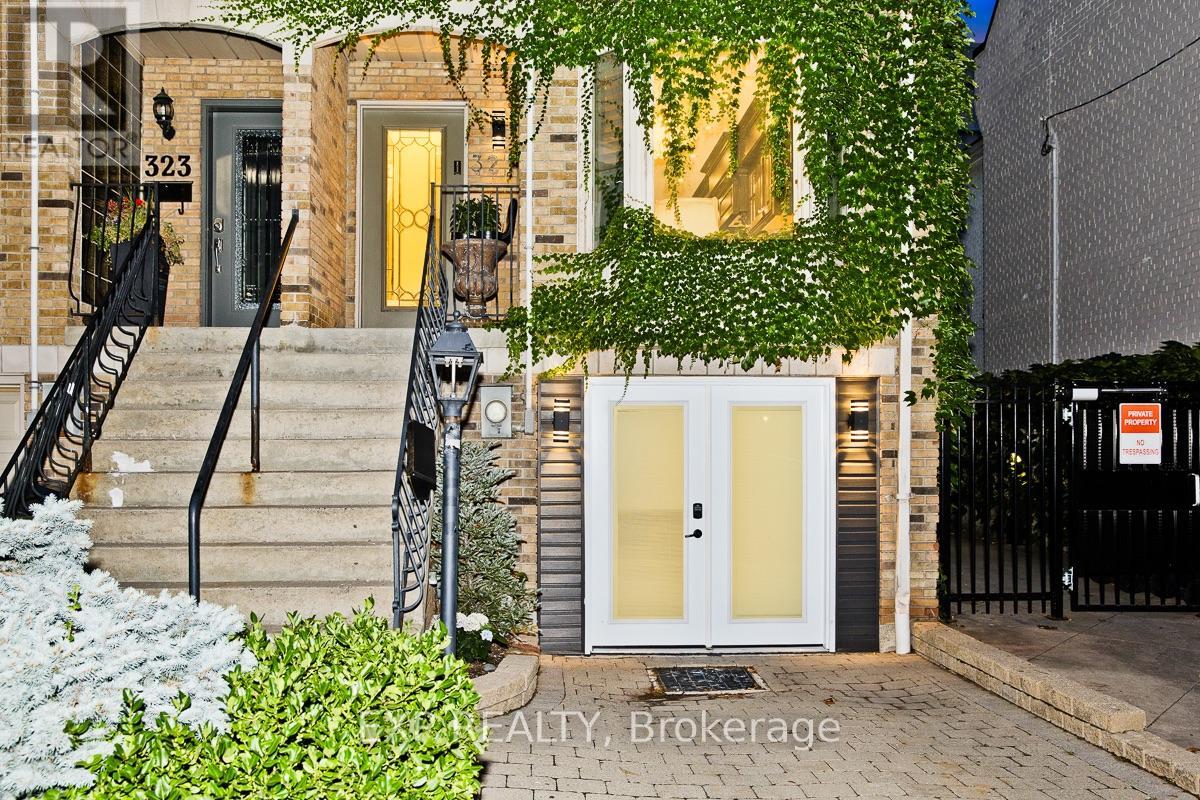 Main - 321 Mutual Street, Toronto, Ontario  M4Y 1X6 - Photo 21 - C14034784
