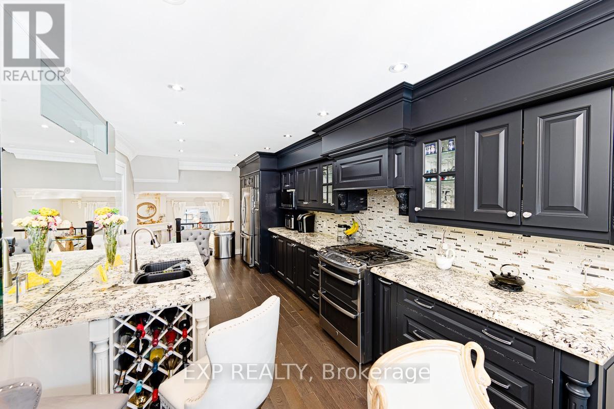 Main - 321 Mutual Street, Toronto, Ontario  M4Y 1X6 - Photo 4 - C14034784
