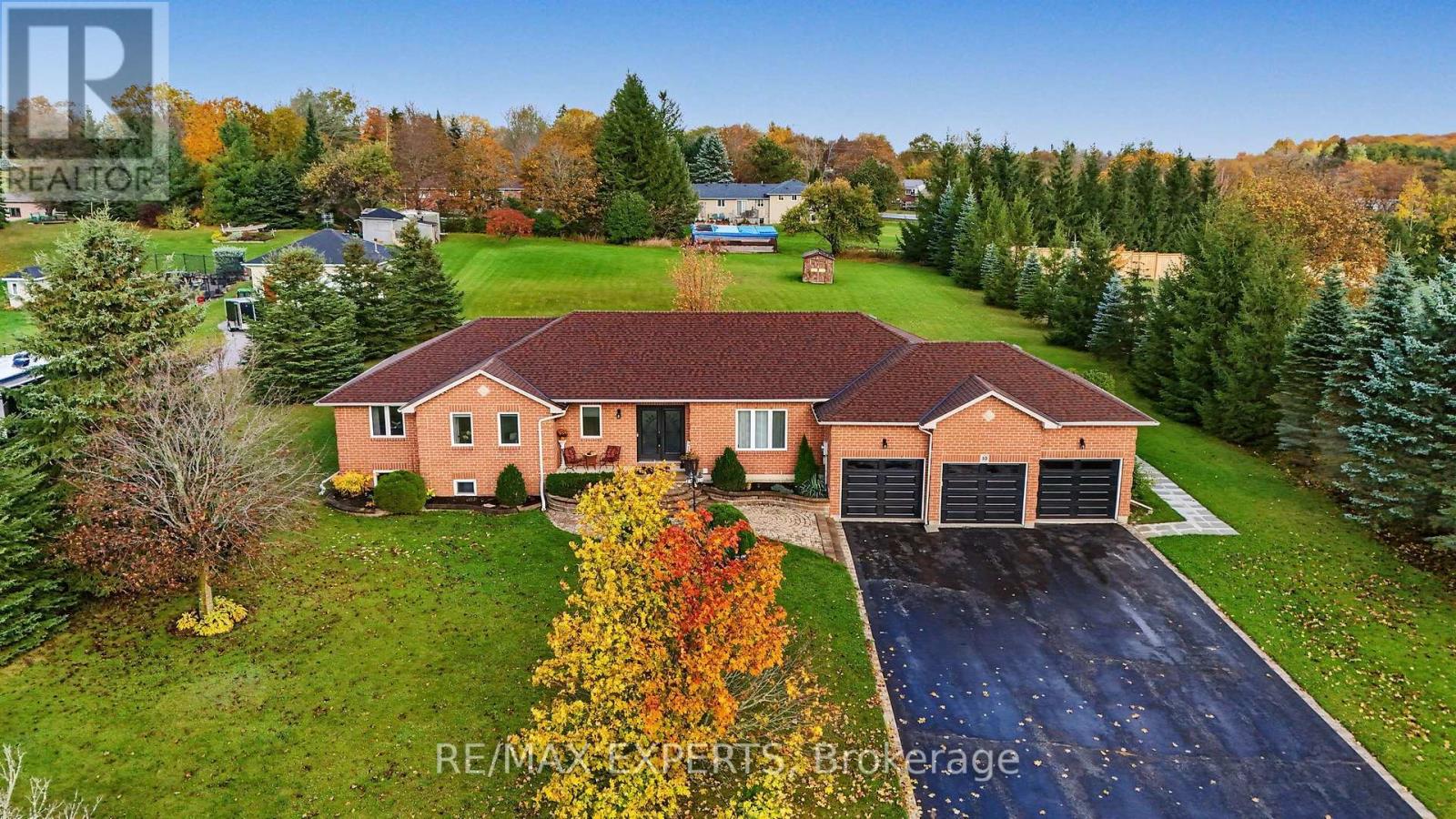 10 LIMOSANO STREET, Scugog, Ontario