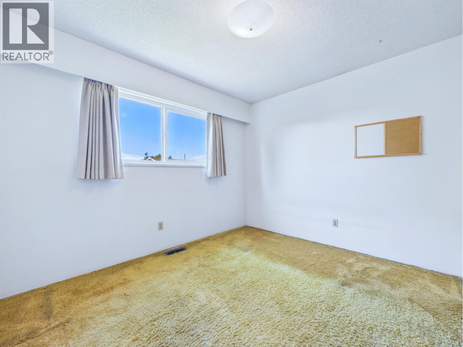 8420 Demorest Drive, Richmond, British Columbia  V7A 4M1 - Photo 30 - R3174505
