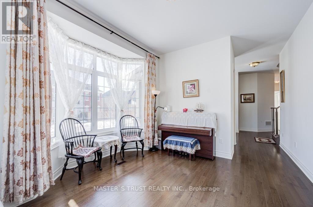 57 Tupling Street, Bradford West Gwillimbury, Ontario  L3Z 0W8 - Photo 10 - N14034774