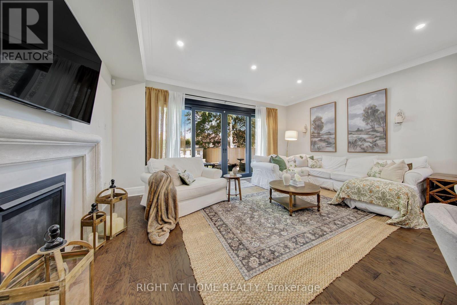1017 Lorne Park Road, Mississauga, Ontario  L5H 2Z9 - Photo 14 - W14034756