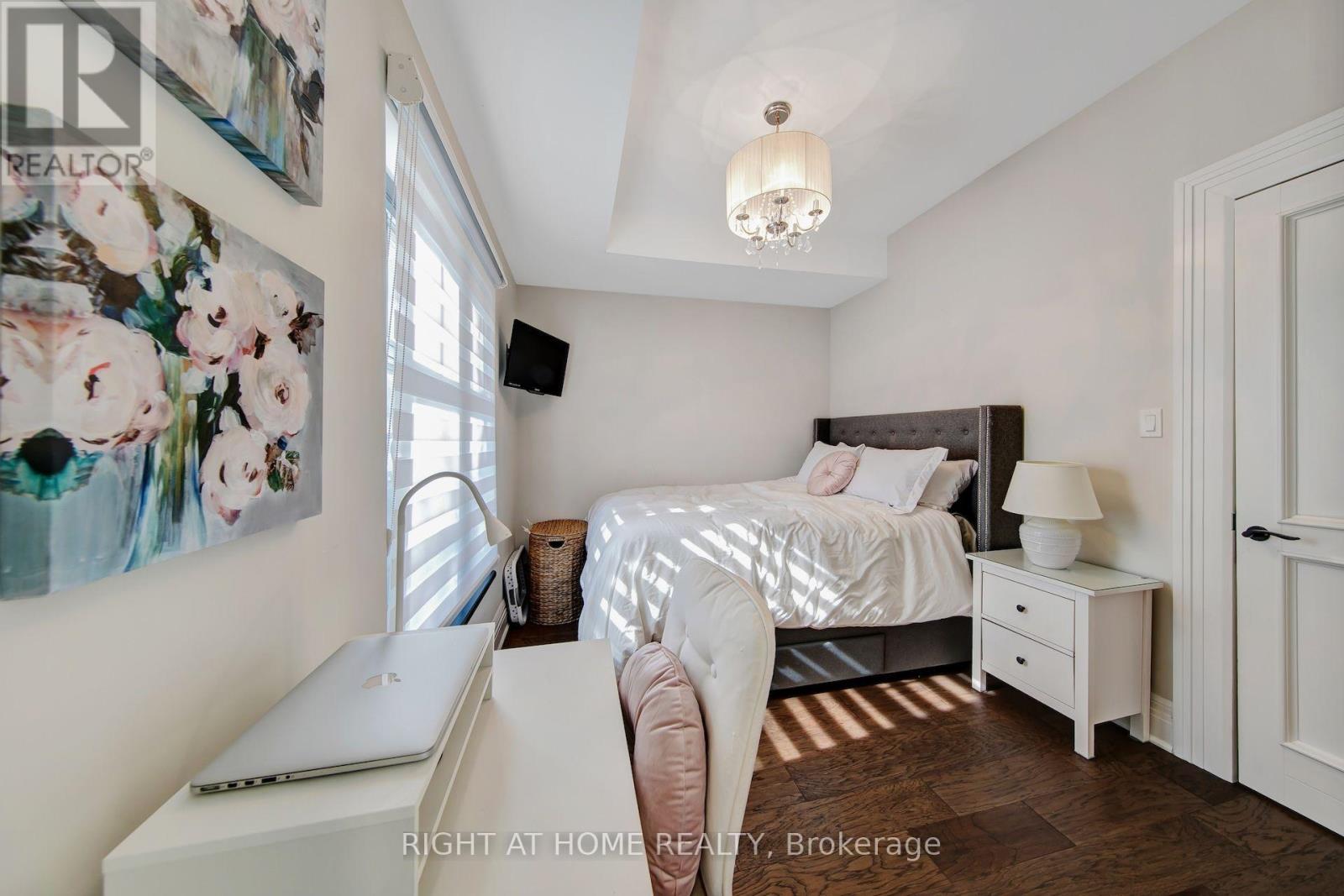 1017 Lorne Park Road, Mississauga, Ontario  L5H 2Z9 - Photo 27 - W14034756