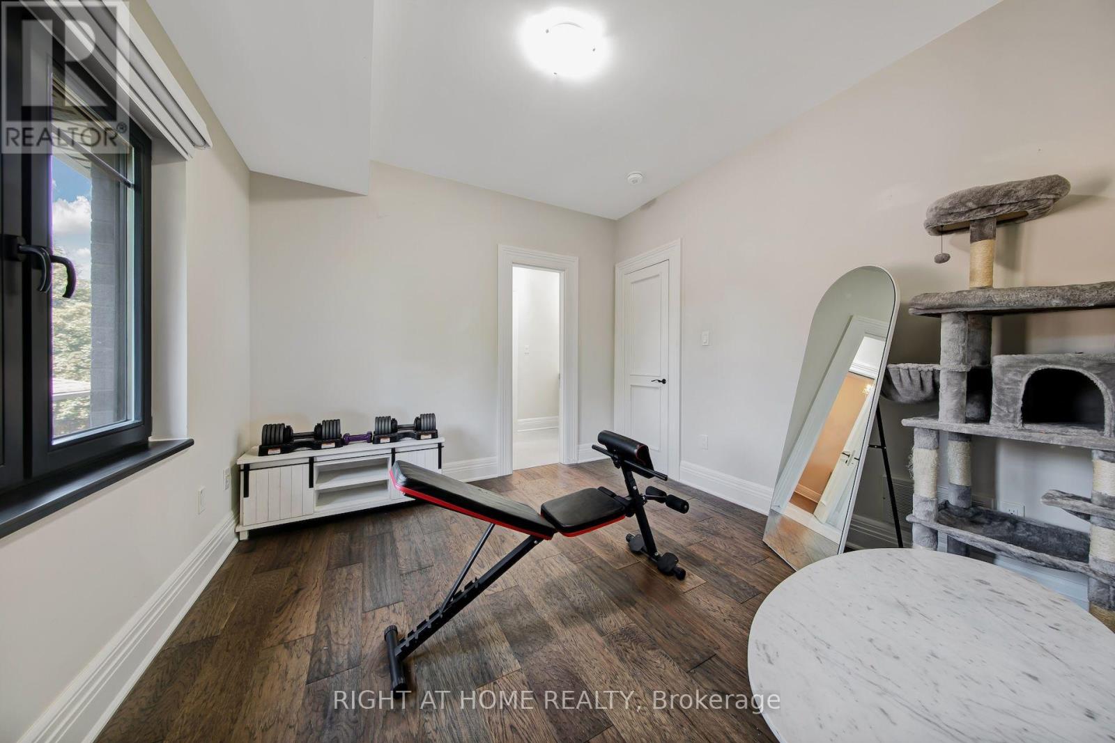 1017 Lorne Park Road, Mississauga, Ontario  L5H 2Z9 - Photo 30 - W14034756
