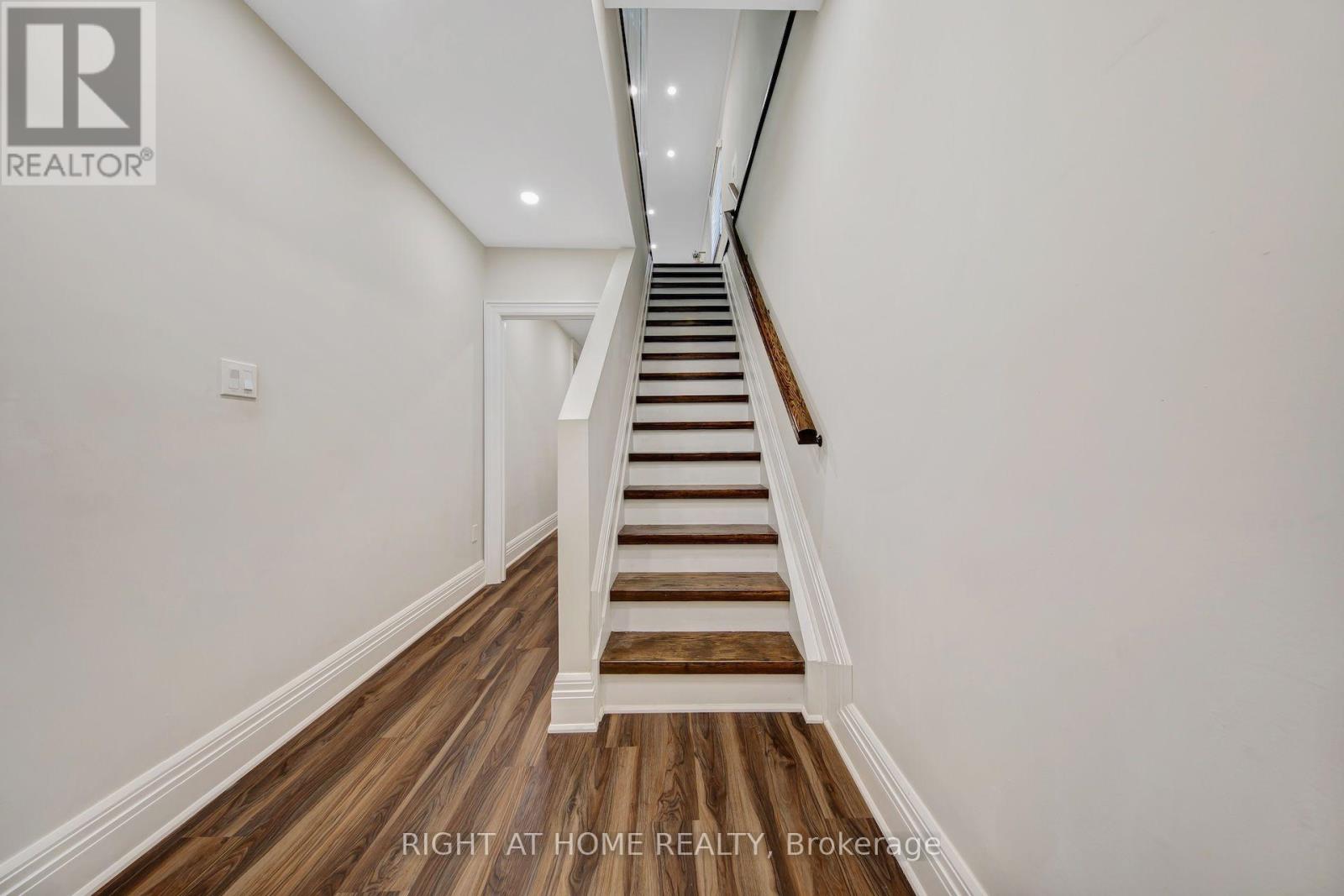 1017 Lorne Park Road, Mississauga, Ontario  L5H 2Z9 - Photo 36 - W14034756