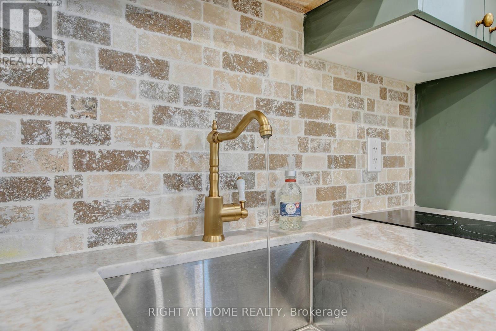 1017 Lorne Park Road, Mississauga, Ontario  L5H 2Z9 - Photo 40 - W14034756