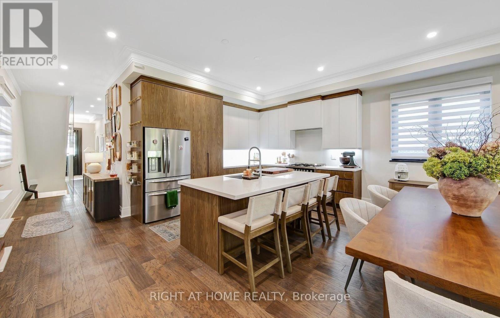1017 Lorne Park Road, Mississauga, Ontario  L5H 2Z9 - Photo 6 - W14034756