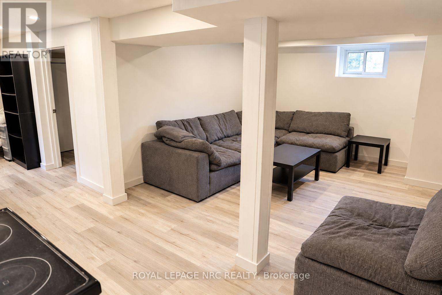 5020 Mcrae Street, Niagara Falls, Ontario  L2E 1P3 - Photo 32 - X13869272