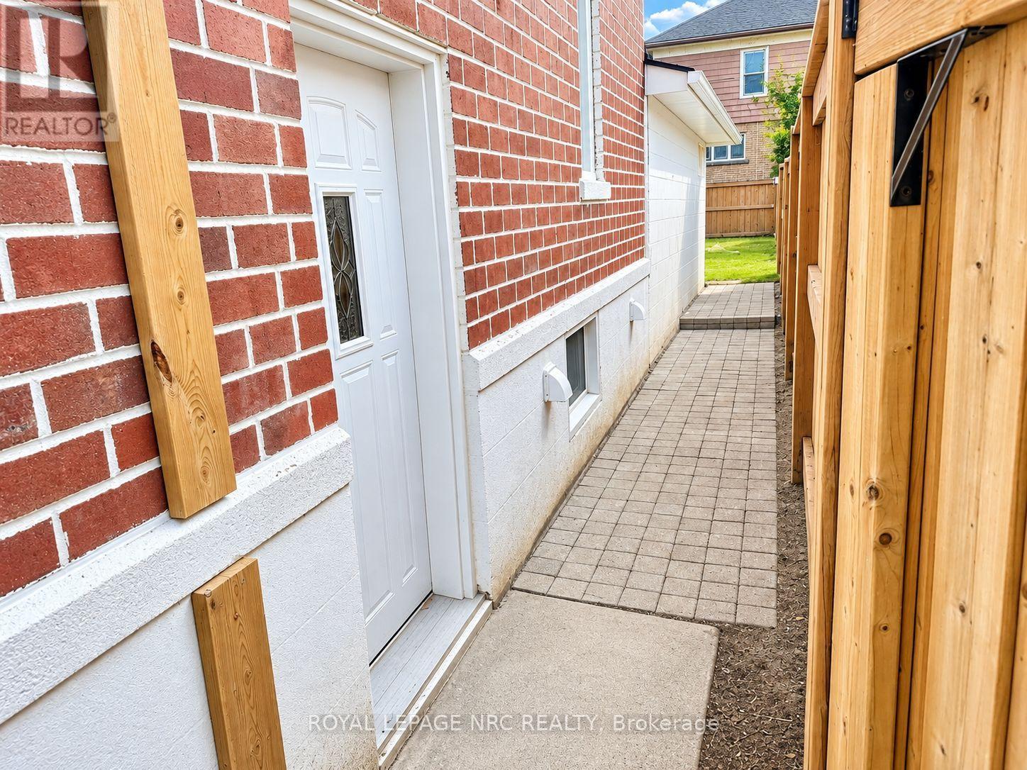 5020 Mcrae Street, Niagara Falls, Ontario  L2E 1P3 - Photo 36 - X13869272