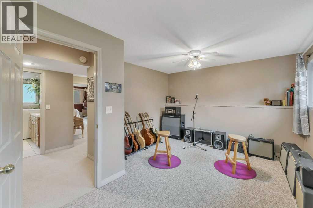 40 Springfield Avenue, Red Deer, Alberta  T4N 0C7 - Photo 26 - A2351819