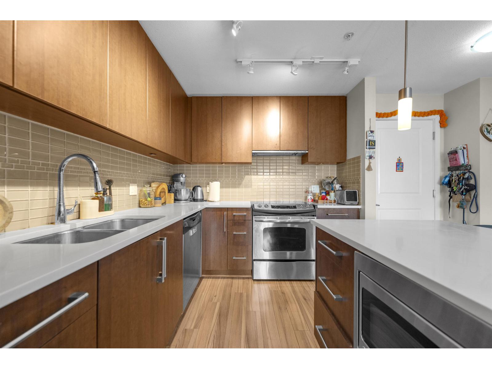 353 15850 26 Avenue, Surrey, British Columbia  V3Z 2N6 - Photo 7 - R3174316