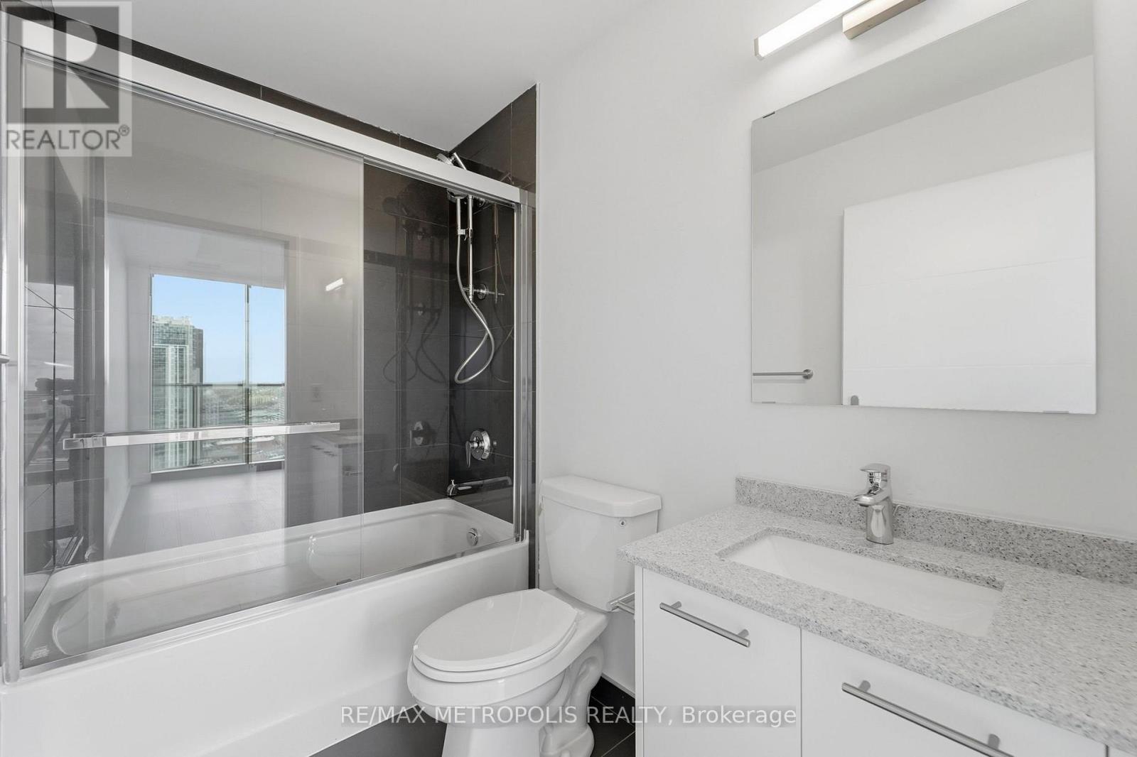 2307 - 30 Francis Street, Kitchener, Ontario  N2G 1H7 - Photo 10 - X13864818