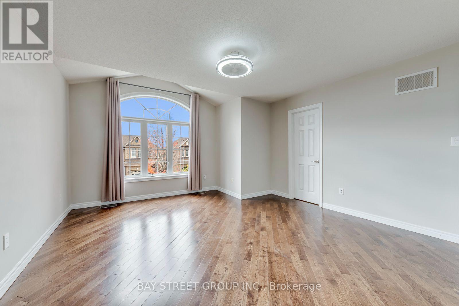 2455 Felhaber Crescent, Oakville, Ontario  L6H 7N8 - Photo 32 - W14034798