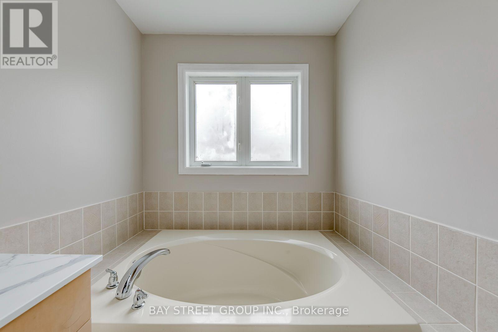 2455 Felhaber Crescent, Oakville, Ontario  L6H 7N8 - Photo 30 - W14034810