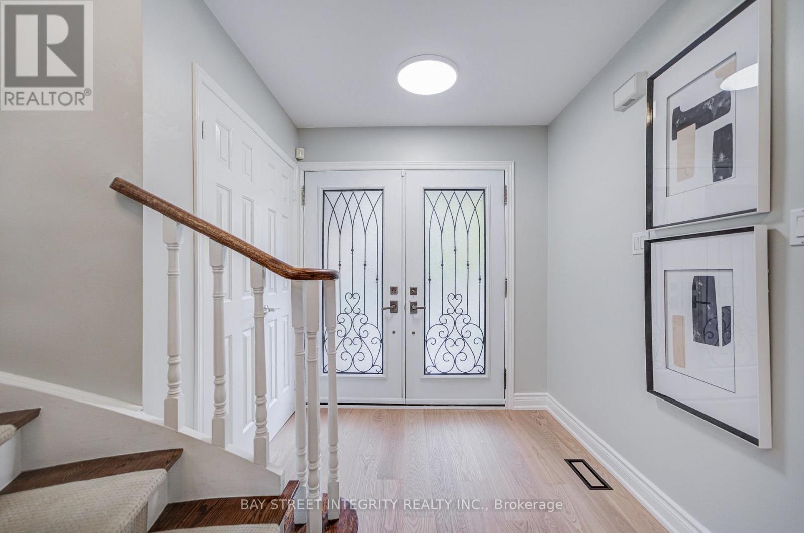 1341 Old English Lane, Oakville, Ontario  L6M 2P9 - Photo 3 - W14034814