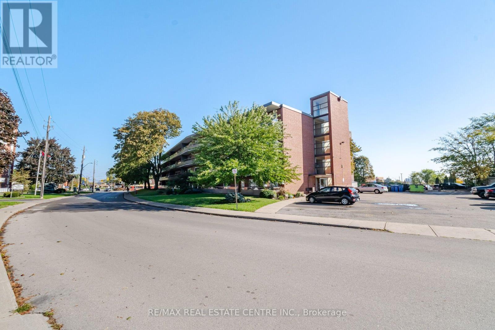 204 - 11 WOODMAN DRIVE S, hamilton (corman), Ontario