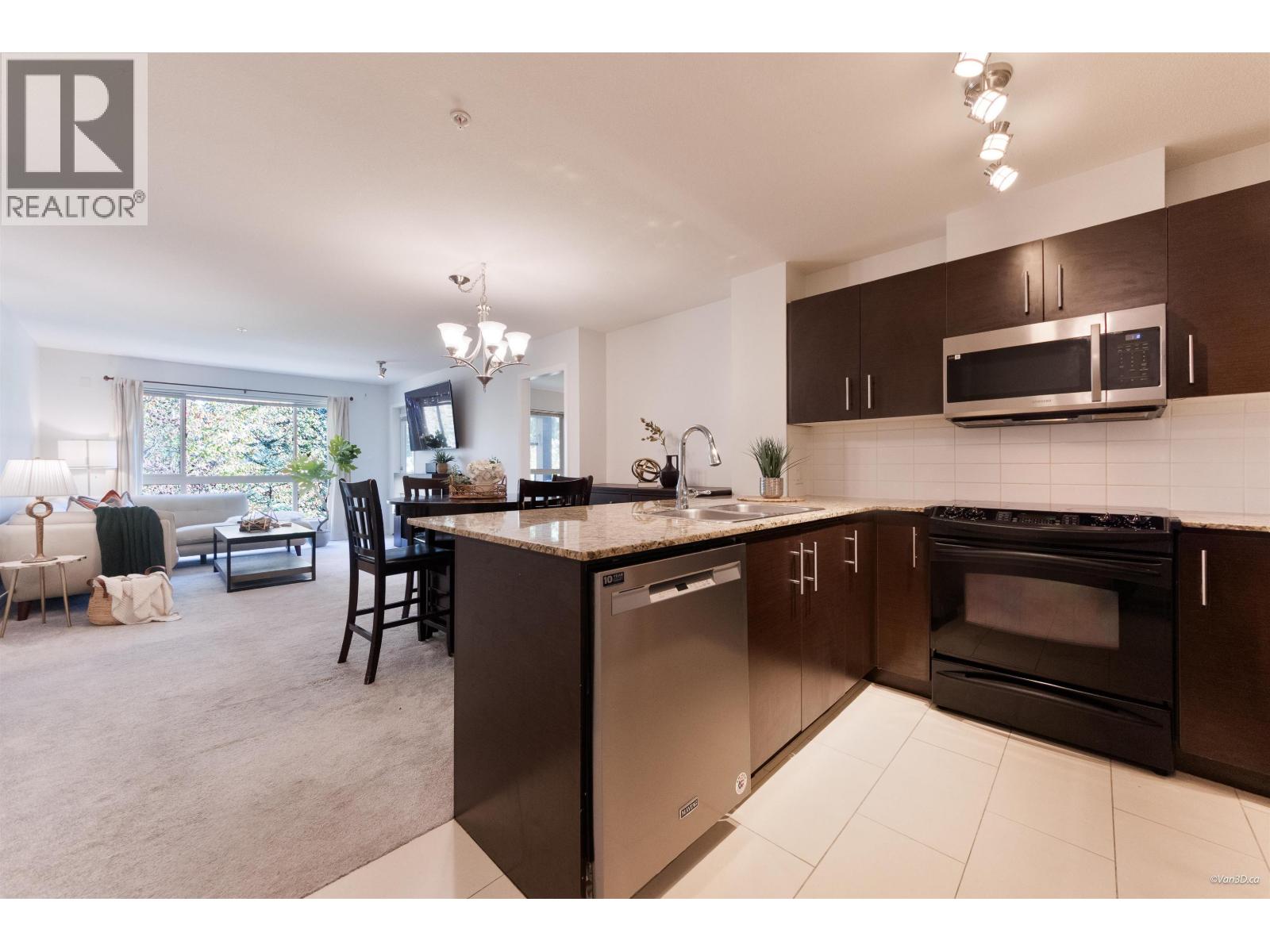 204 11667 HANEY BYPASS, Maple Ridge, British Columbia