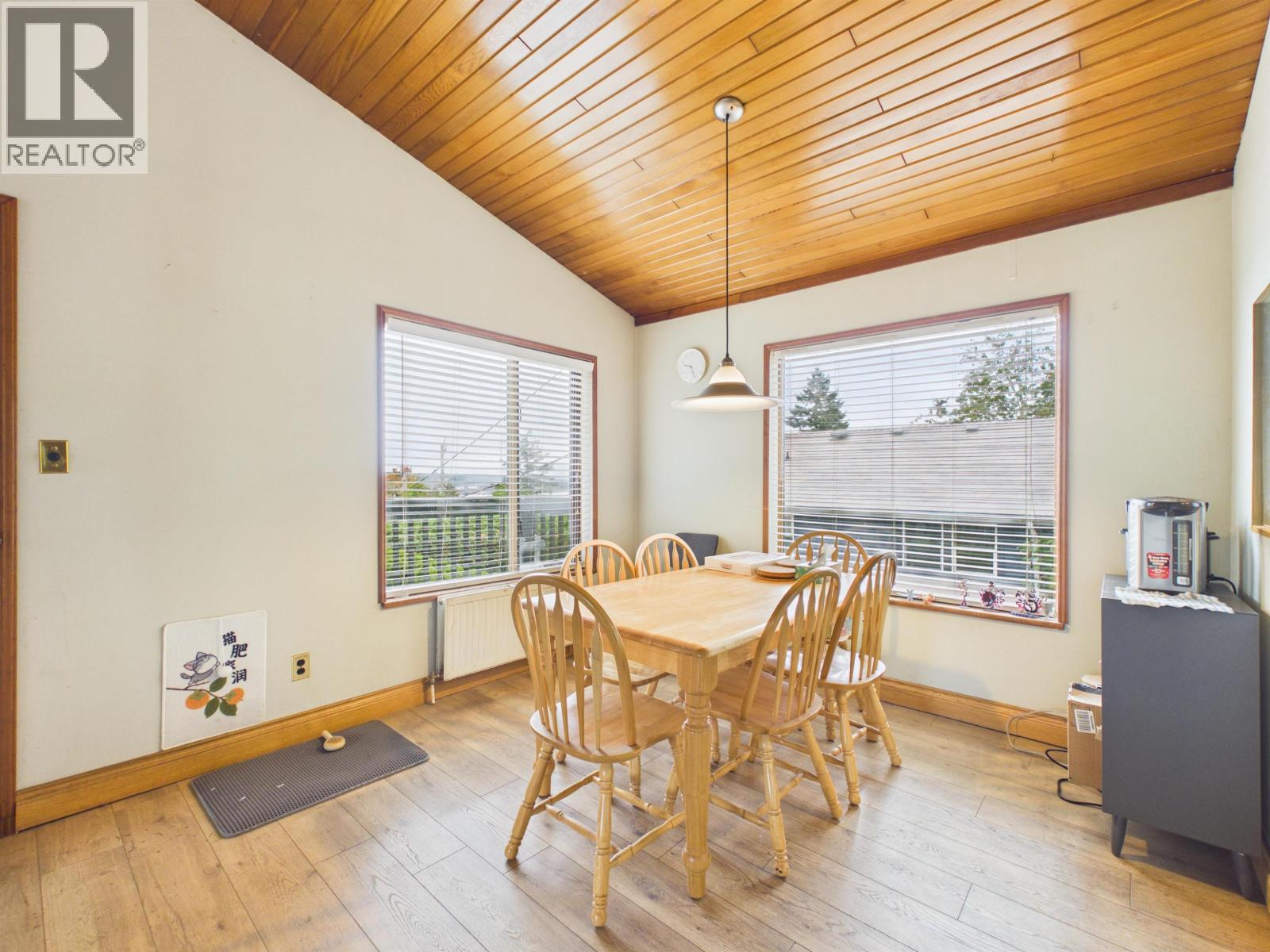 2035 Craigen Avenue, Coquitlam, British Columbia  V3K 1W4 - Photo 11 - R3174457