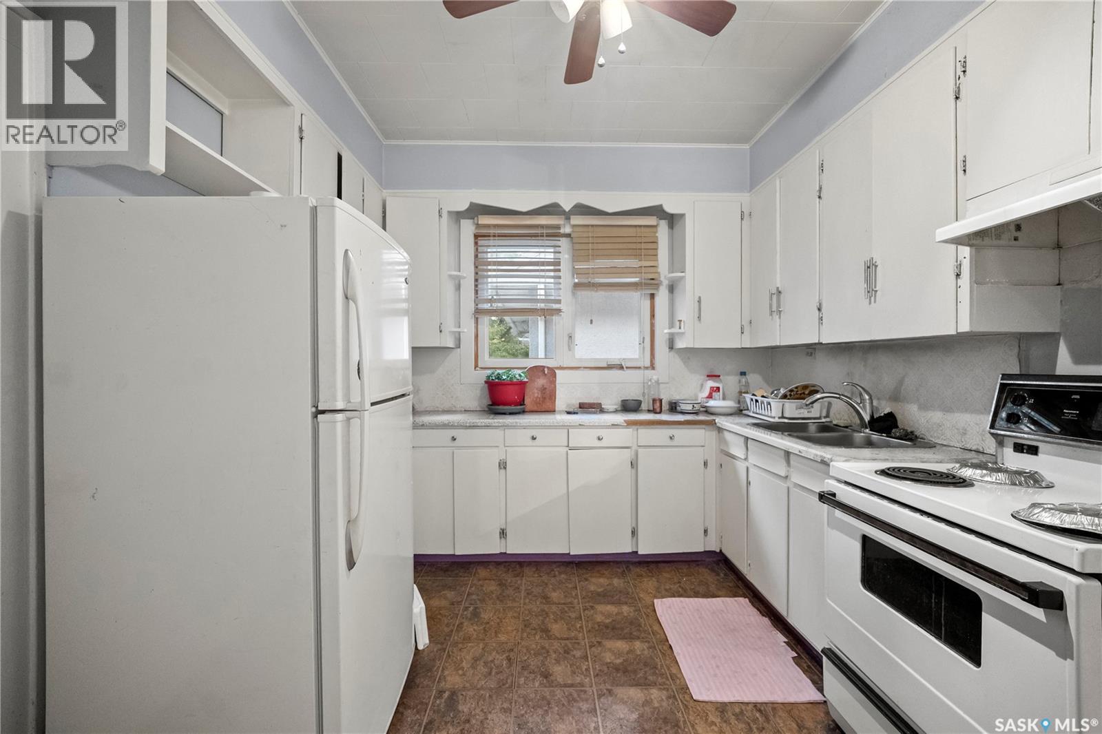 1607 Athol Street, Regina, Saskatchewan  S4T 3E2 - Photo 9 - SK050563