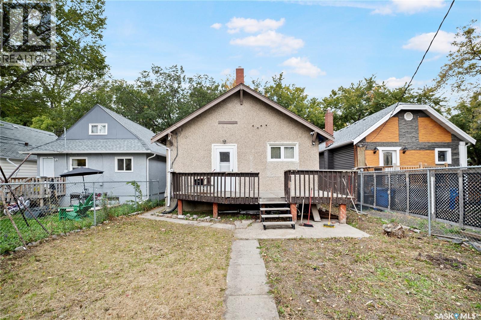 1607 Athol Street, Regina, Saskatchewan  S4T 3E2 - Photo 7 - SK050563
