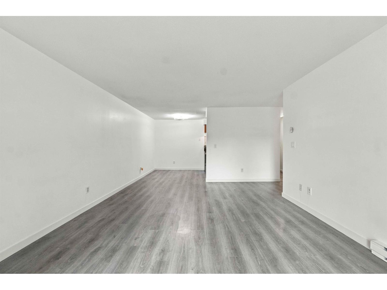 106 15288 100 Avenue, Surrey, British Columbia  V3R 7V2 - Photo 8 - R3174530